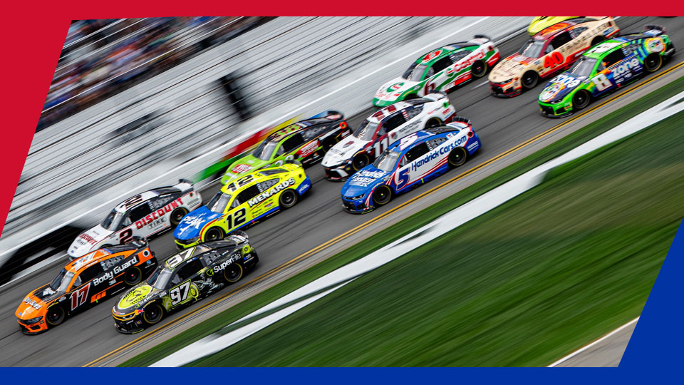 NASCAR / AdventHealth 400